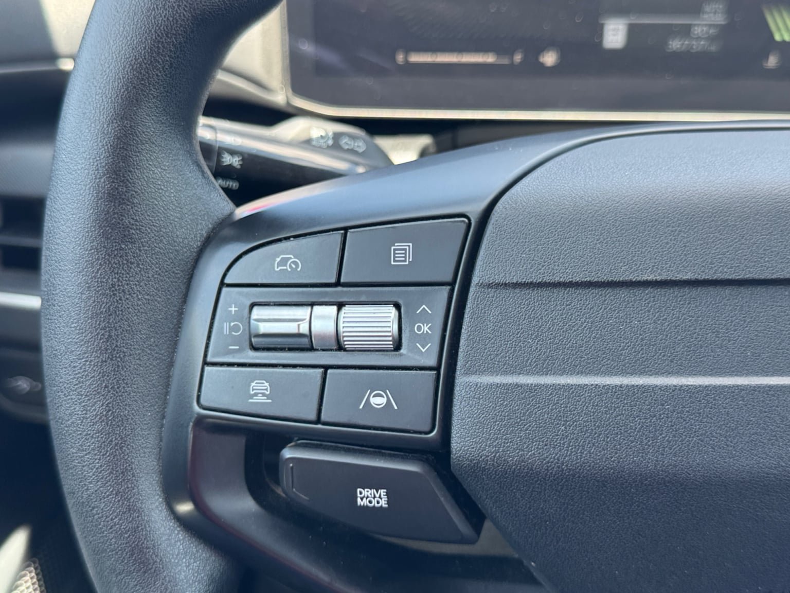 Used 2025 Kia K4 FWD image 22
