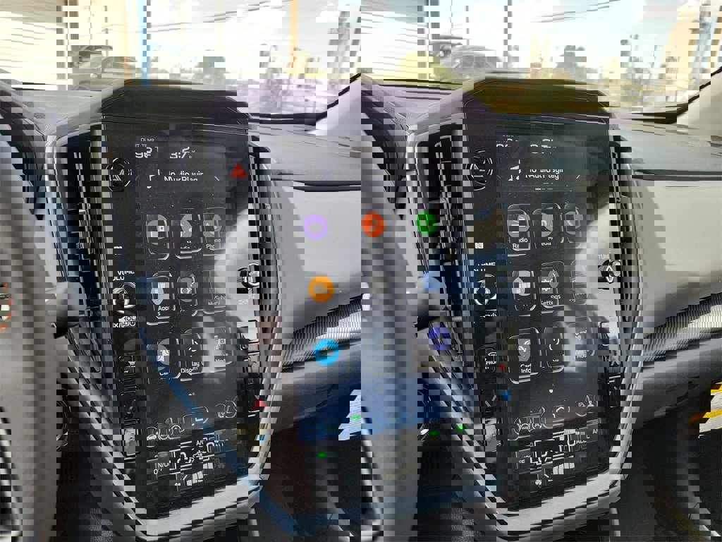 New 2025 Subaru Crosstrek 2.5i Limited w/ Crosstrek Mirror Package image 19