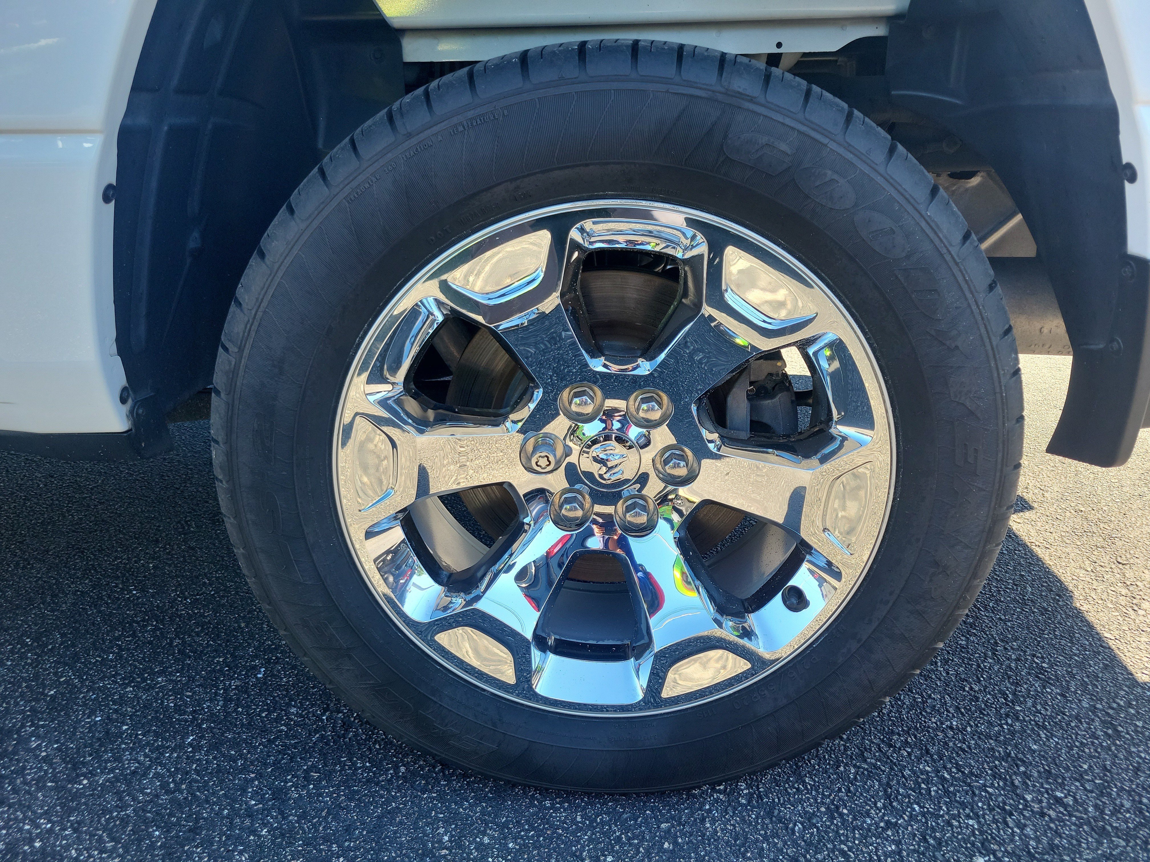 Used 2019 RAM 1500 Big Horn RWD image 7
