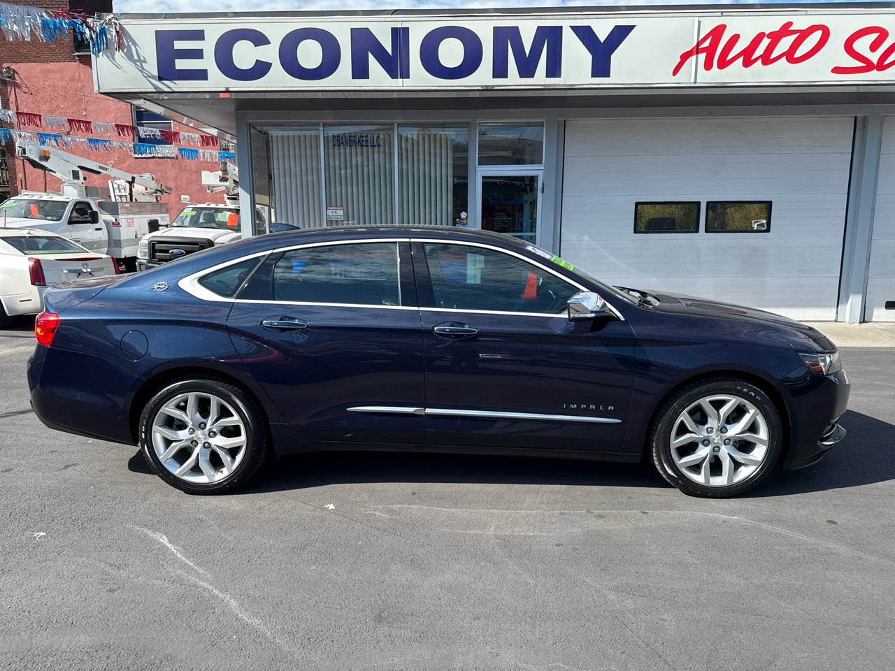 Used 2017 Chevrolet Impala Premier w/ Enhanced Convenience Package image 2