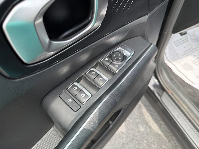 Used 2022 Kia Sorento LX AWD/4WD image 12