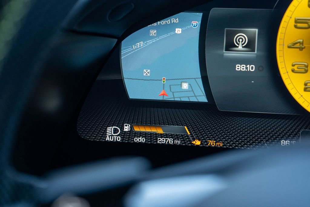 Certified 2022 Ferrari Roma RWD image 38