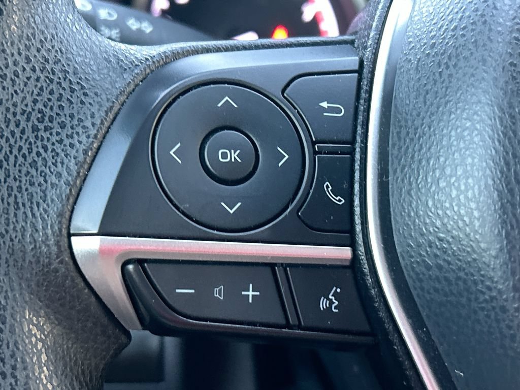 Used 2024 Toyota Camry LE FWD image 16