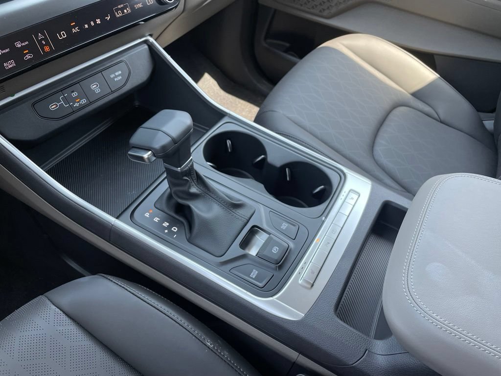 New 2026 Kia Carnival FWD image 20