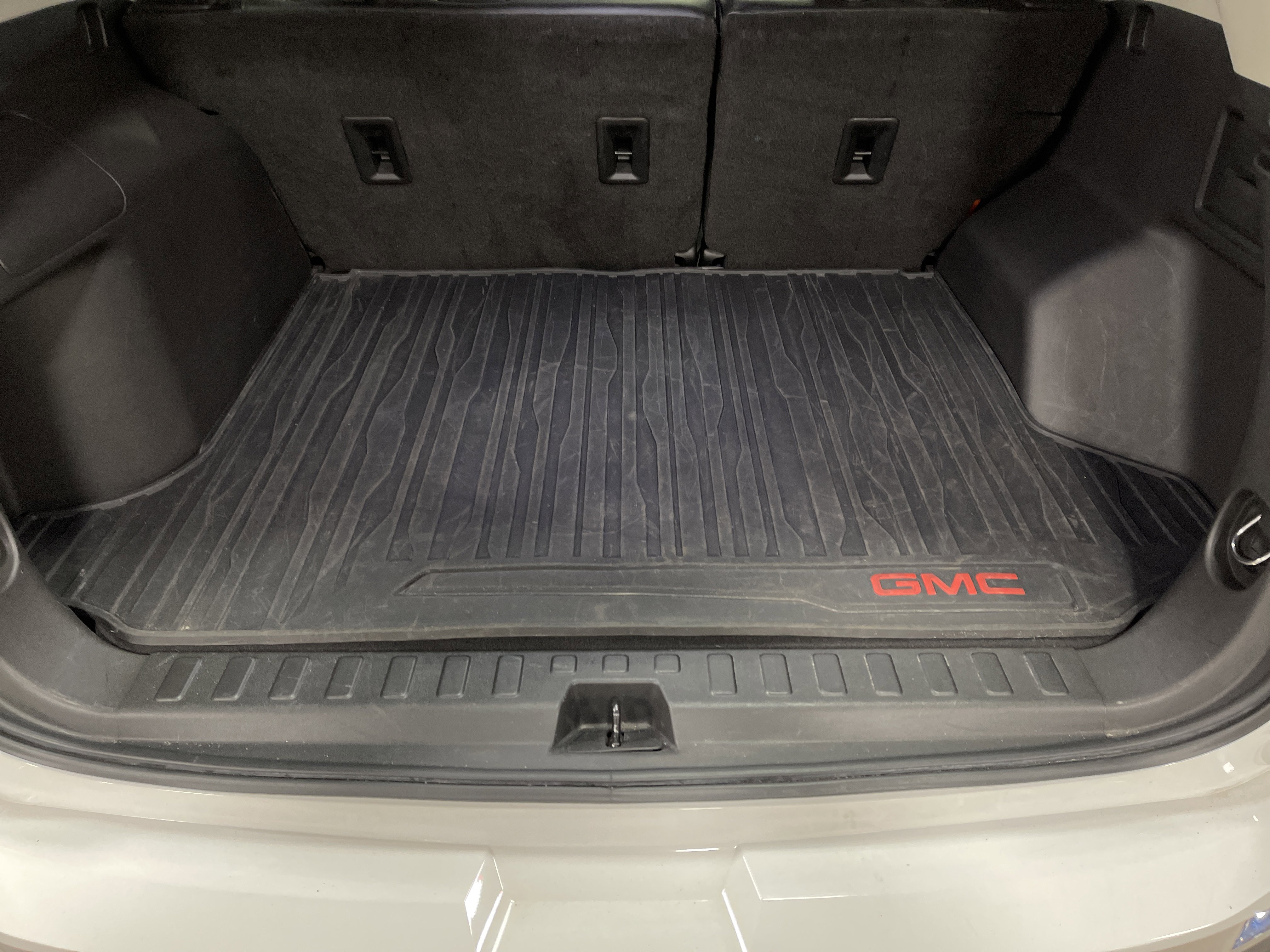 Used 2020 GMC Terrain SLT w/ Preferred Package image 13