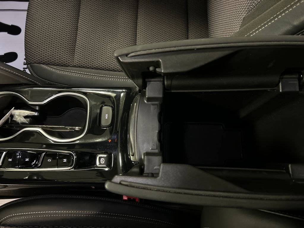 Used 2023 Buick Envision Preferred image 21