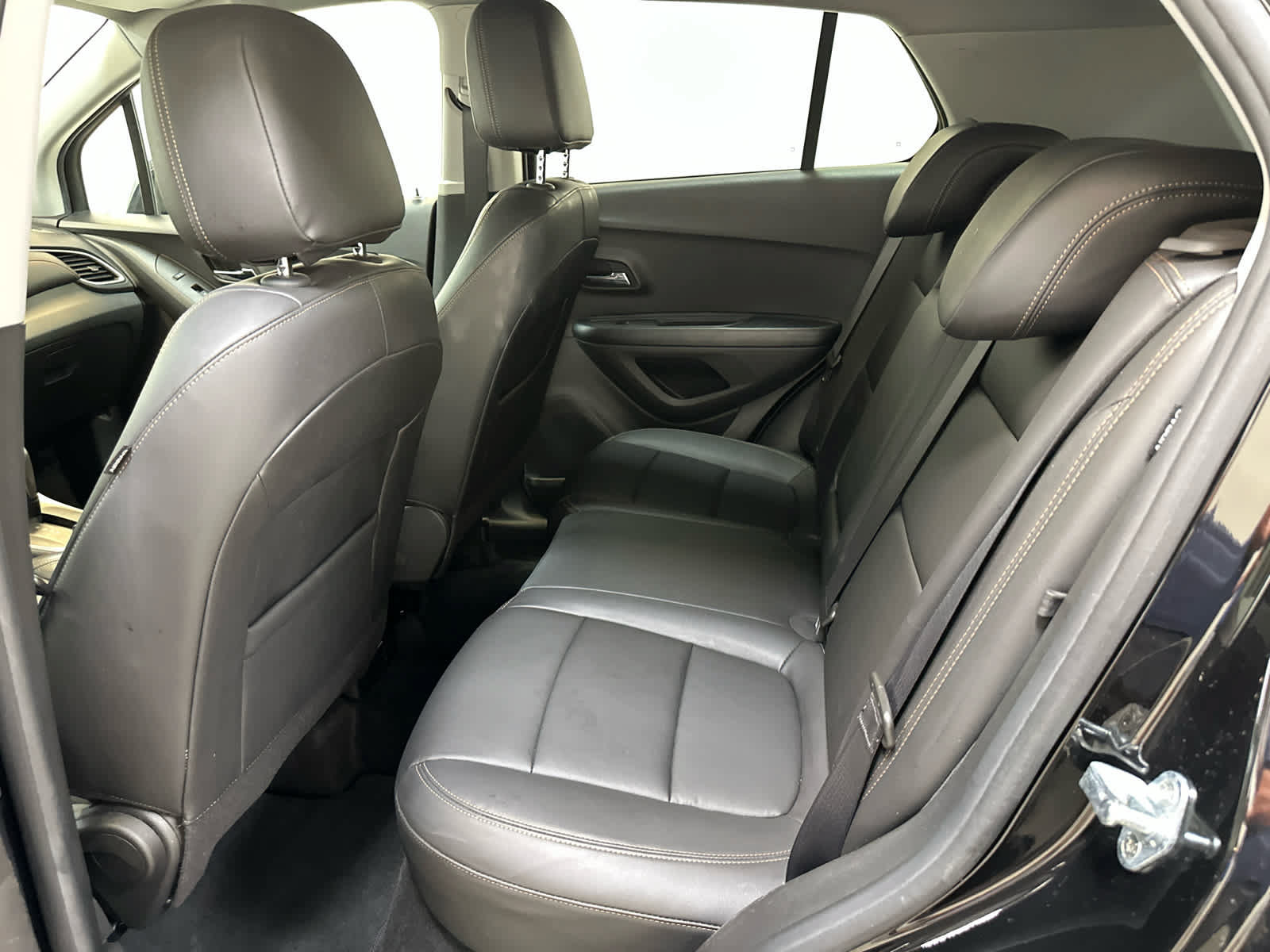 Used 2022 Chevrolet Trax LT w/ Premium Seat Package AWD/4WD image 19