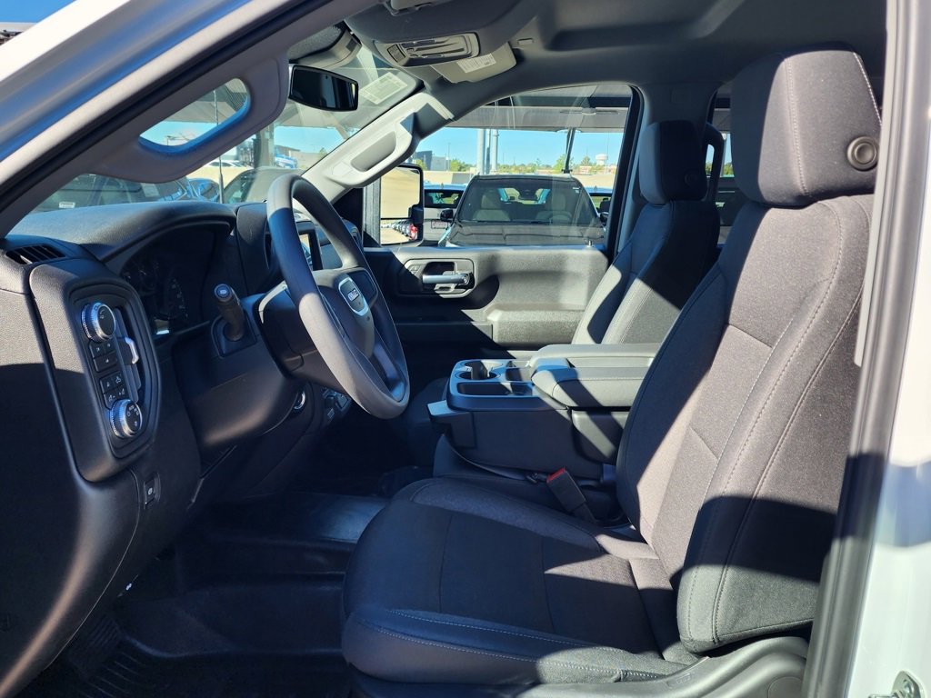 New 2026 GMC Sierra 2500 Pro w/ Convenience Package image 17