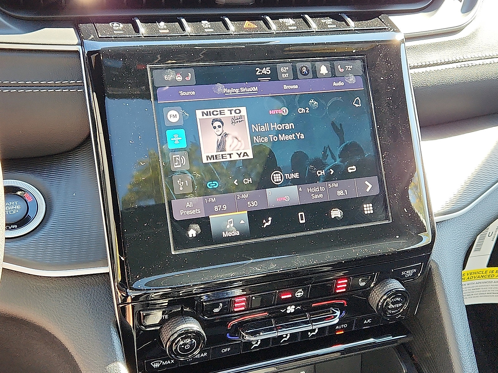 New 2025 Jeep Grand Cherokee Laredo X image 11