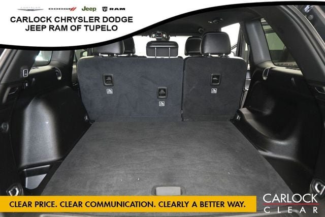 Used 2023 Jeep Grand Cherokee Altitude AWD/4WD image 28