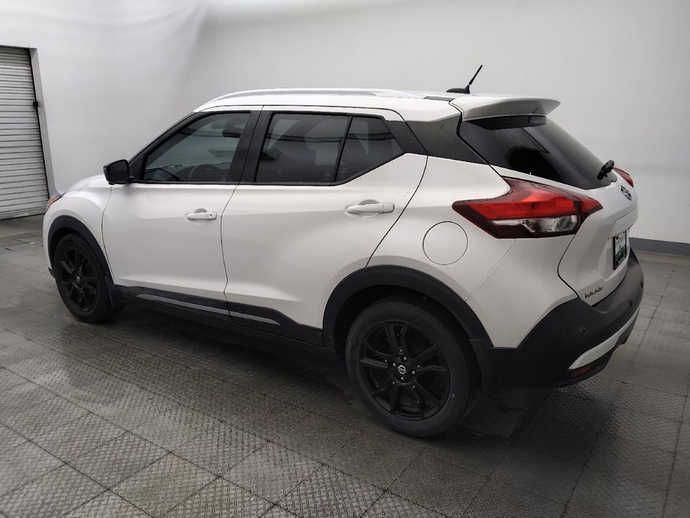 Used 2020 Nissan Kicks SR FWD image 3