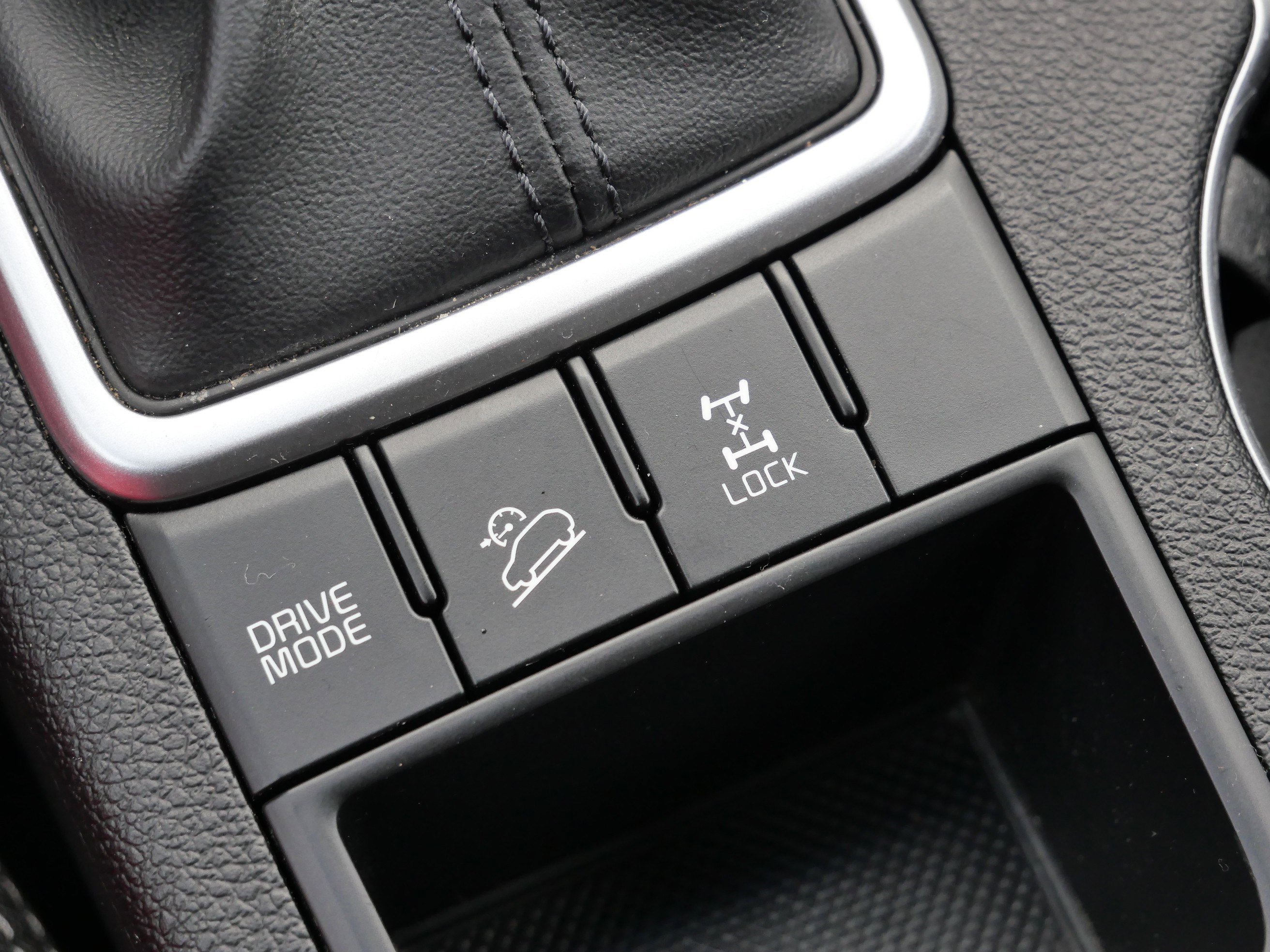 Used 2020 Kia Sportage LX image 27