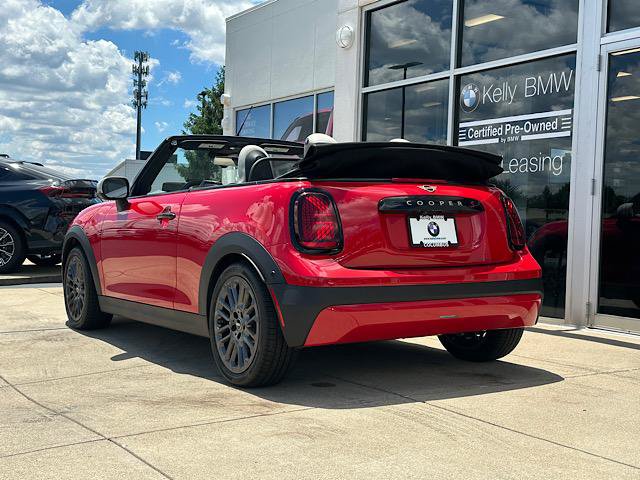 Used 2025 MINI Cooper S FWD image 9