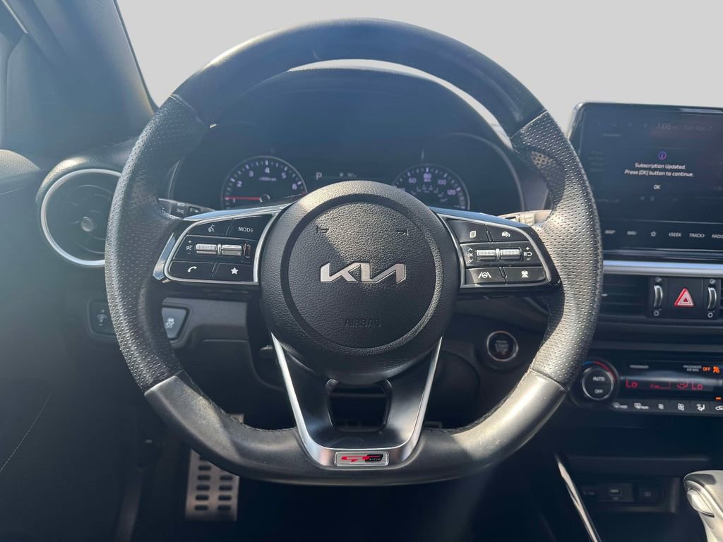 Used 2023 Kia Forte GT-Line w/ GT-Line Technology Package image 12