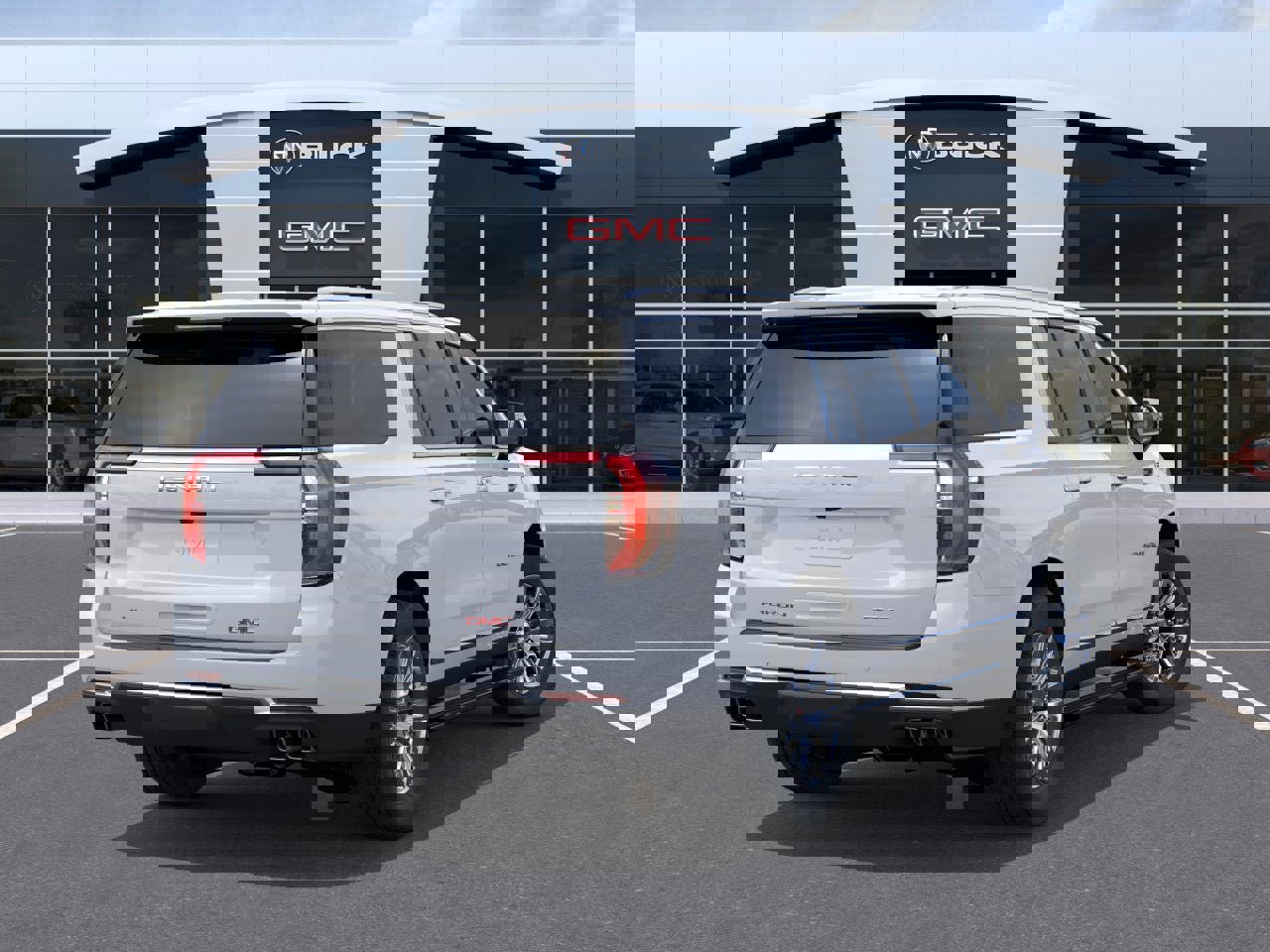 New 2026 GMC Yukon XL Denali w/ Sun & Power Step Package image 4