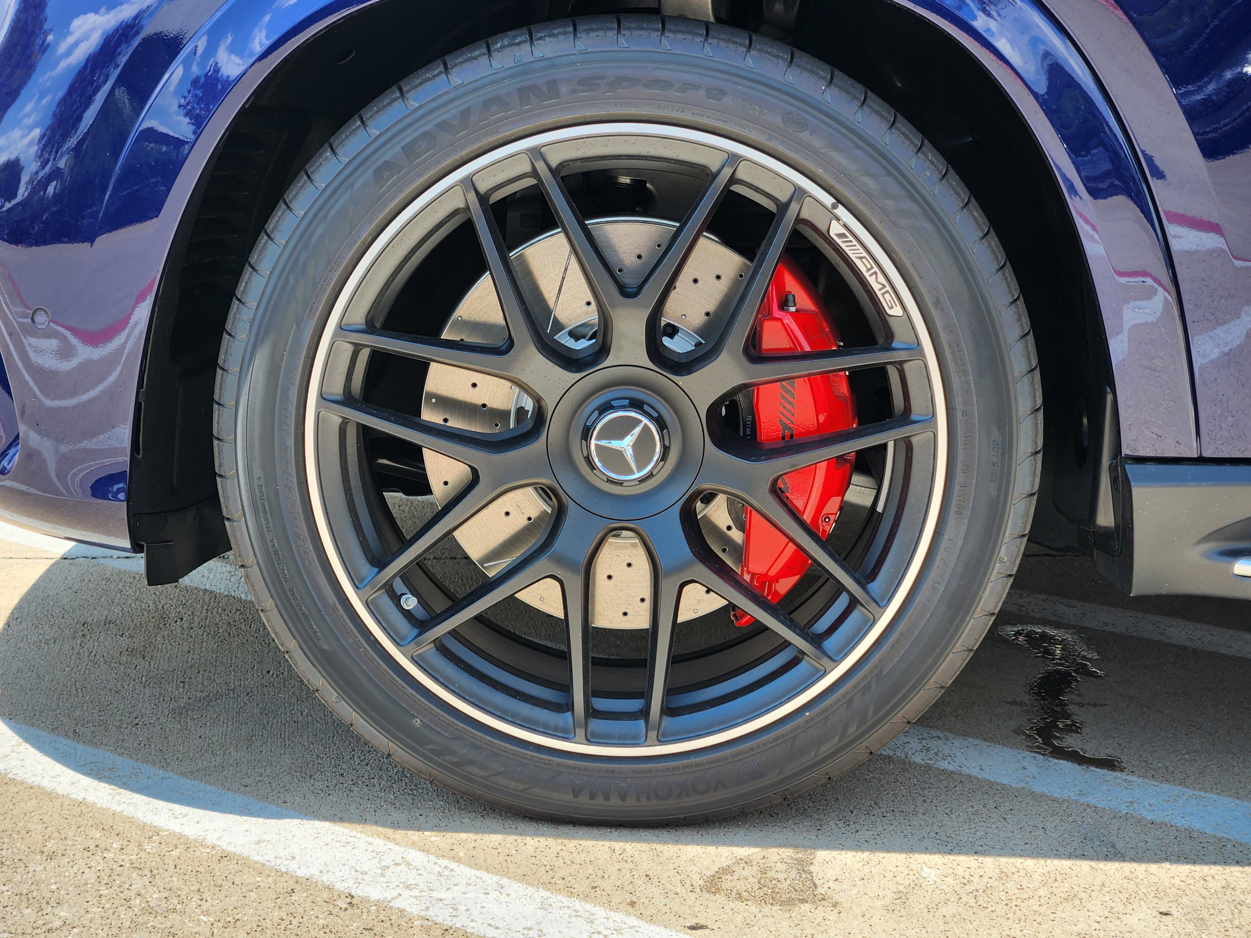 New 2026 Mercedes-Benz GLE 63 AMG S image 12