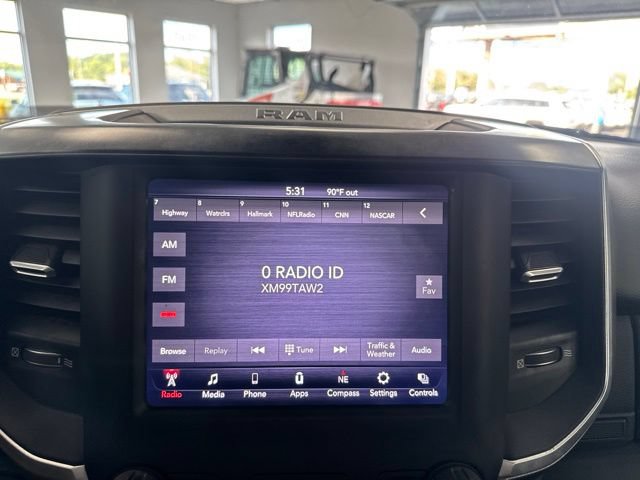 Used 2019 RAM 1500 Big Horn AWD/4WD image 38