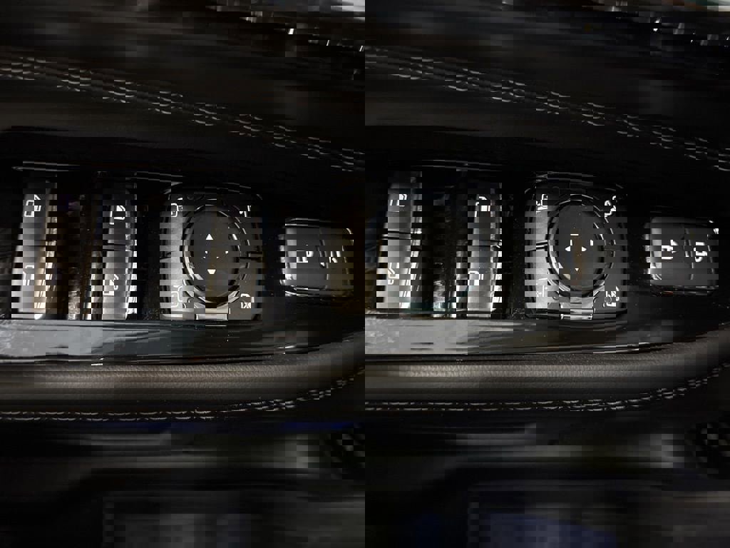 Used 2024 Lincoln Corsair Grand Touring w/ Equipment Group 301A image 27