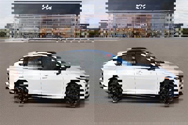 New 2025 Kia K4 GT-Line w/ GT-Line Premium Package image 2