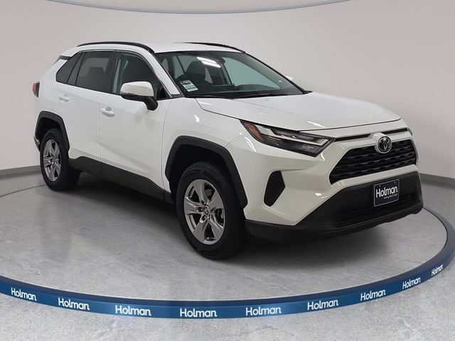 Certified 2025 Toyota RAV4 XLE AWD/4WD image 3