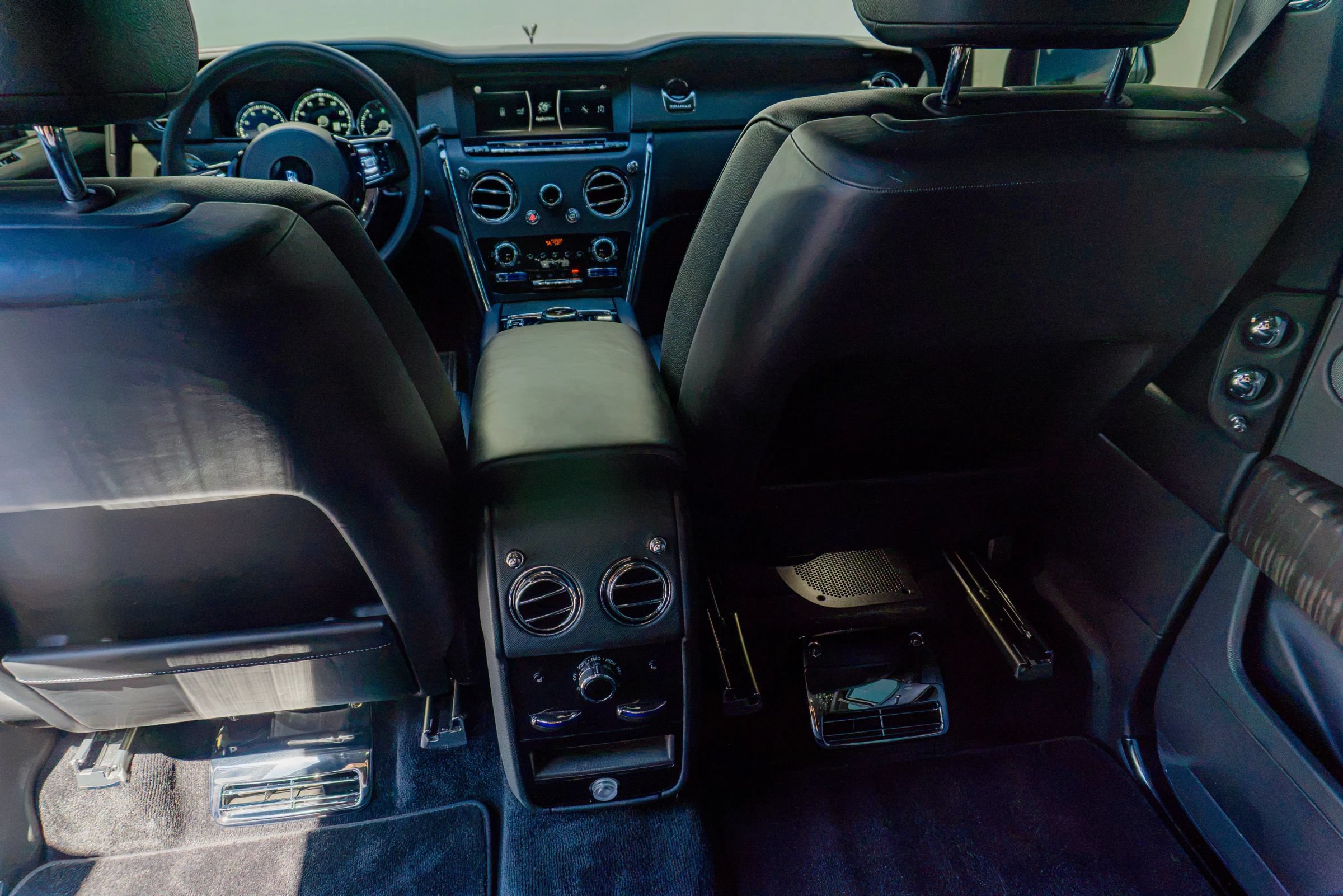 Used 2019 Rolls-Royce Cullinan AWD/4WD image 65