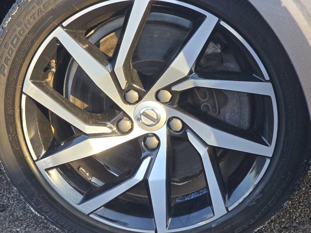 Used 2019 Volvo S60 T6 Momentum image 9
