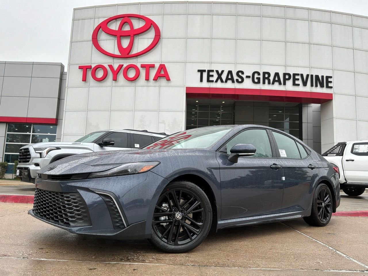 New 2026 Toyota Camry SE image 2