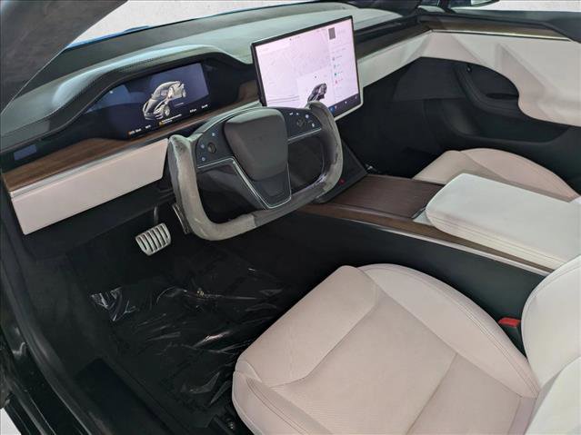 Used 2022 Tesla Model S image 10