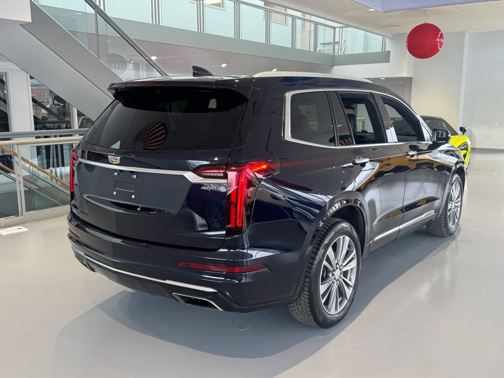Used 2022 Cadillac XT6 Premium Luxury AWD/4WD image 8