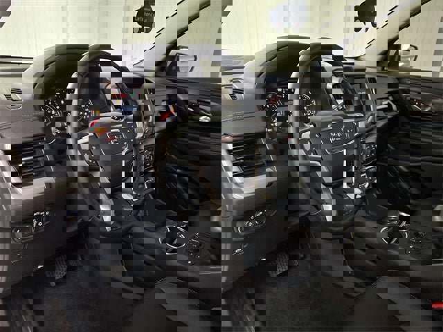 Certified 2024 GMC Terrain SLT image 10