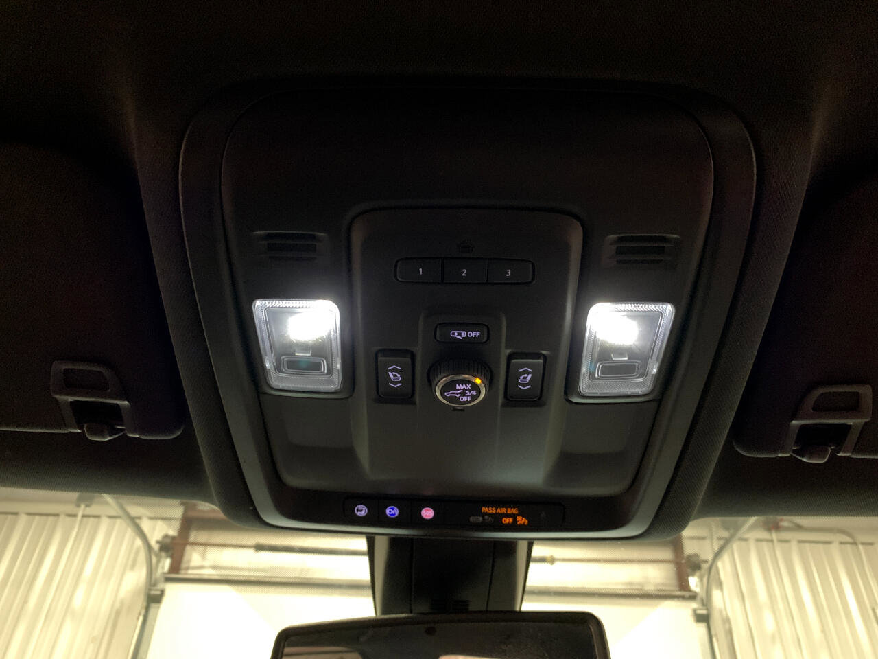 Used 2022 Chevrolet Tahoe RST w/ Luxury Package image 40