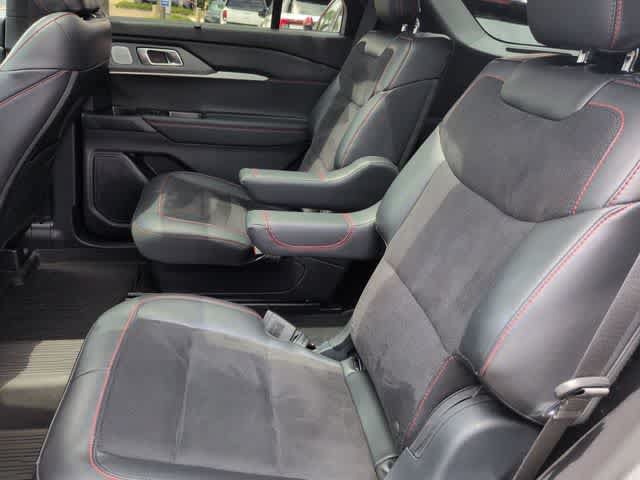 Used 2025 Ford Explorer ST AWD/4WD image 20