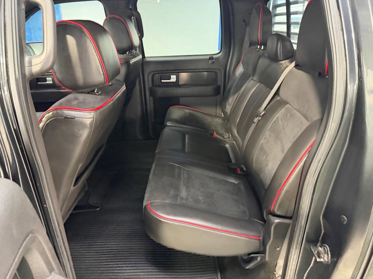 Used 2014 Ford F150 FX4 w/ Equipment Group 402A Luxury image 15