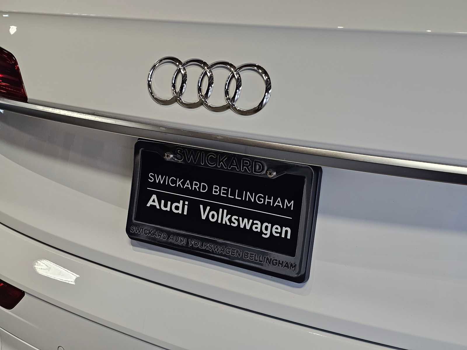 Used 2023 Audi Q5 2.0T Premium Plus w/ Premium Plus Package AWD/4WD image 14