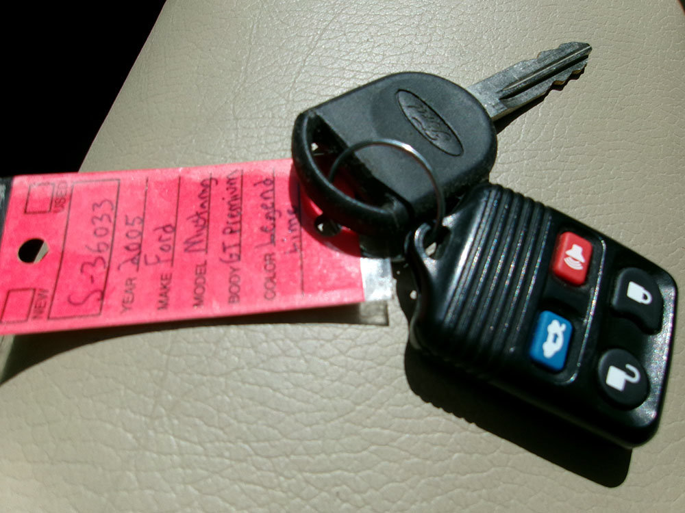 Used 2005 Ford Mustang GT RWD image 13