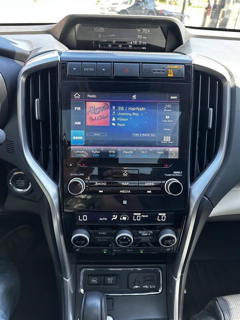 Used 2022 Subaru Ascent Limited w/ Technology Package AWD/4WD image 13