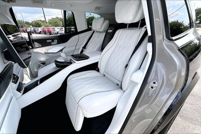 New 2026 Mercedes-Benz Maybach GLS 600 4MATIC image 22