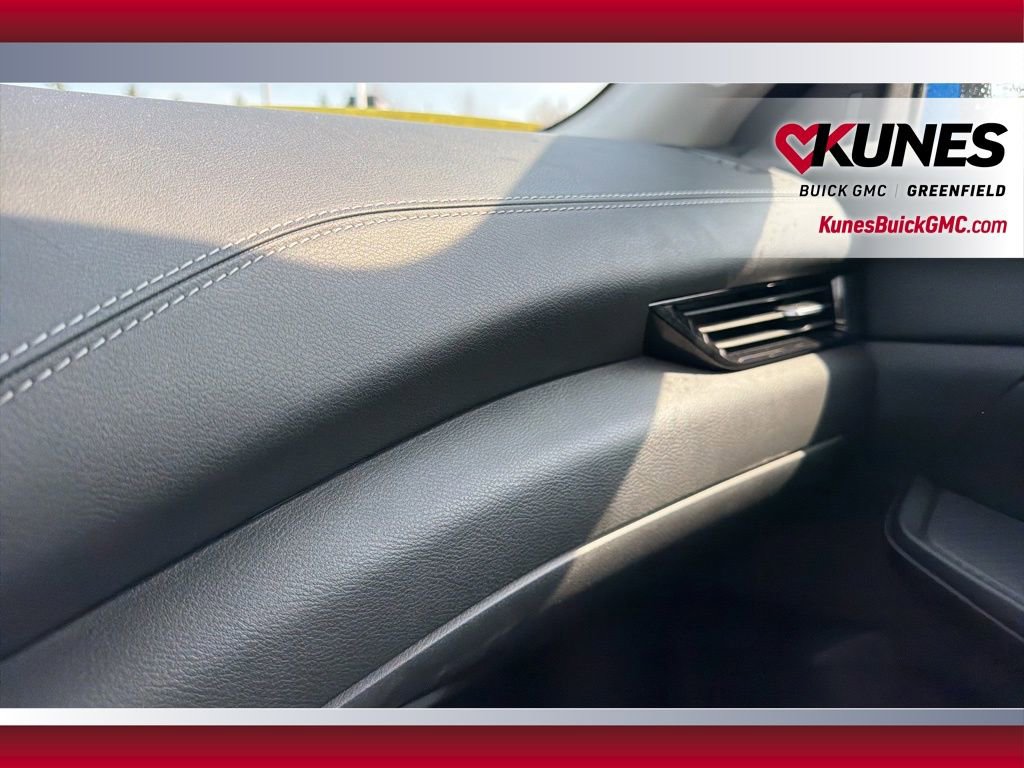 Used 2025 Nissan Sentra SV FWD image 23