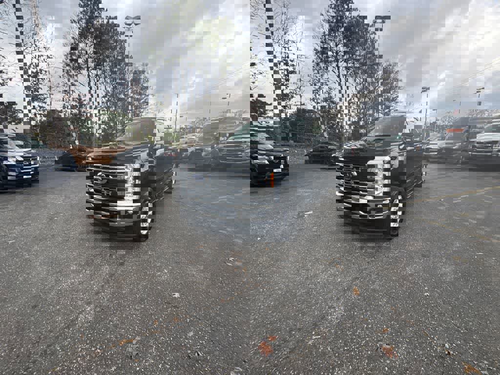 Certified 2025 Ford F250 XLT image 34