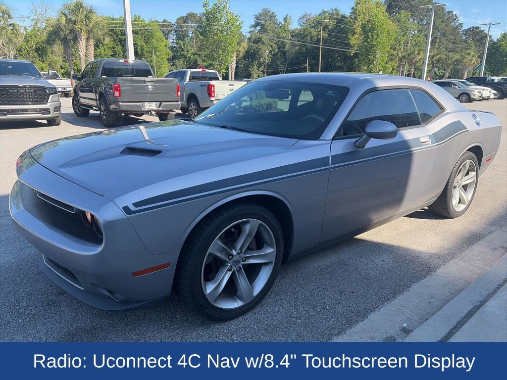 Used 2017 Dodge Challenger SXT w/ Super Sport Group (SS/T) RWD image 4