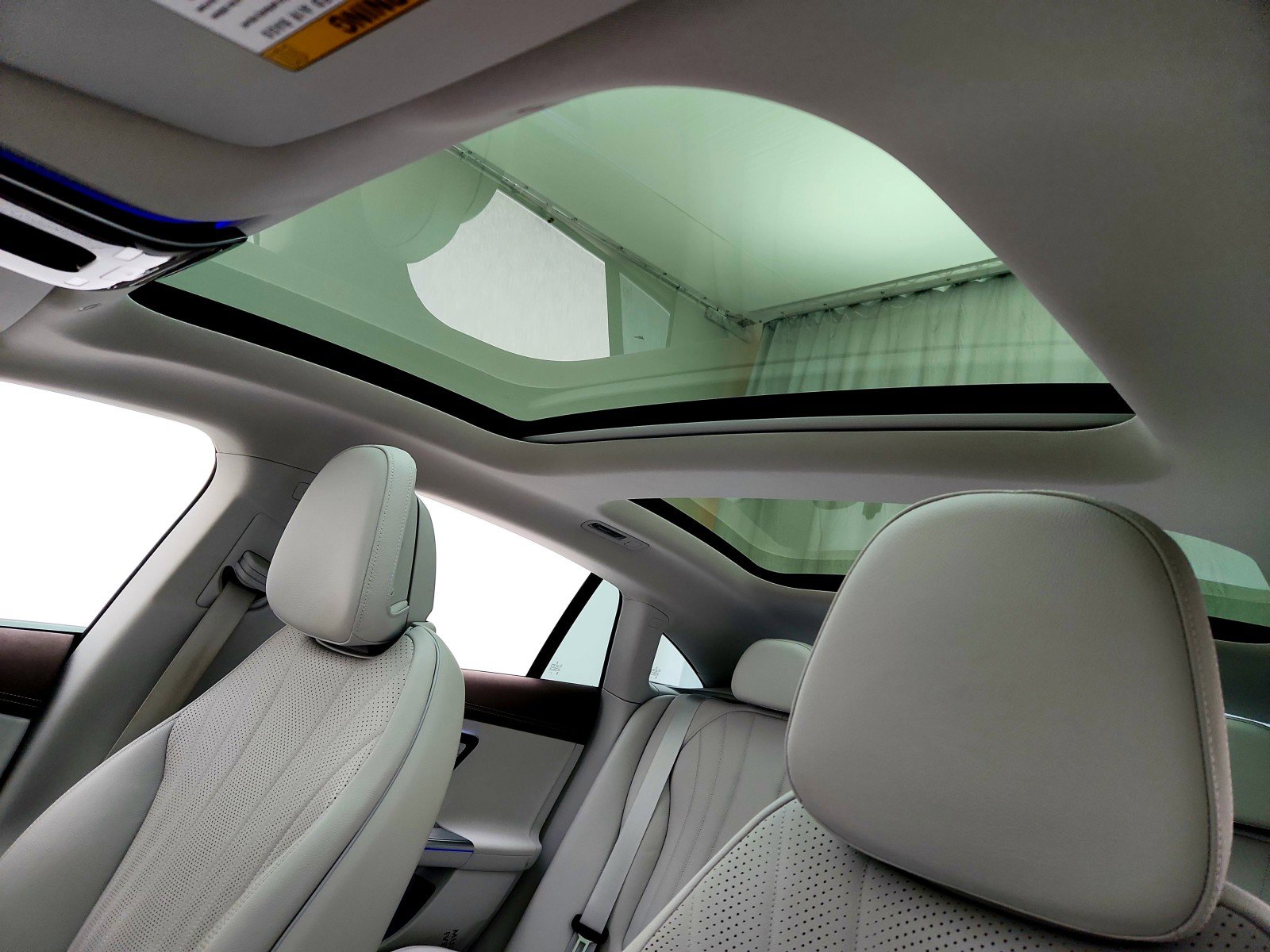 Certified 2023 Mercedes-Benz EQE 500 4MATIC Sedan image 5