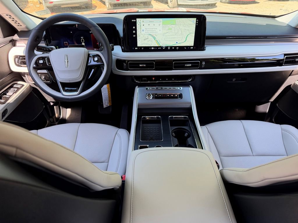 New 2026 Lincoln Aviator AWD image 7