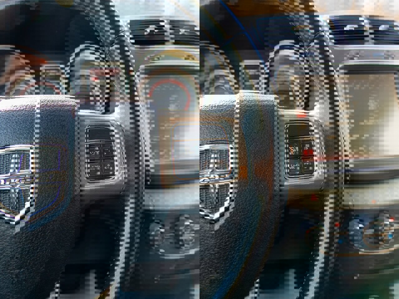 Used 2018 Dodge Journey Crossroad AWD/4WD image 31