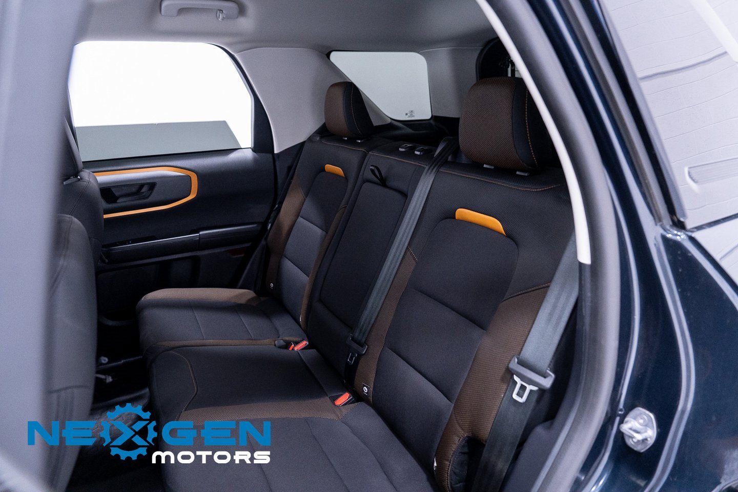 Used 2023 Ford Bronco Sport Badlands image 39