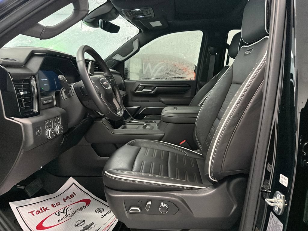 Used 2026 GMC Sierra 2500 AT4X AWD/4WD image 9