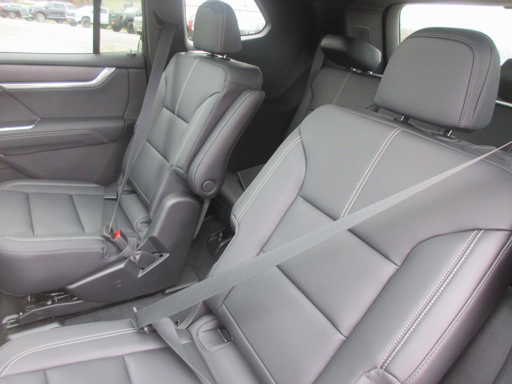 New 2026 GMC Acadia Elevation w/ Super Cruise Package image 14