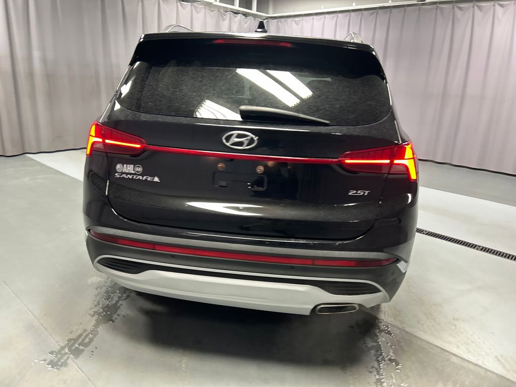 Used 2021 Hyundai Santa Fe Limited image 6