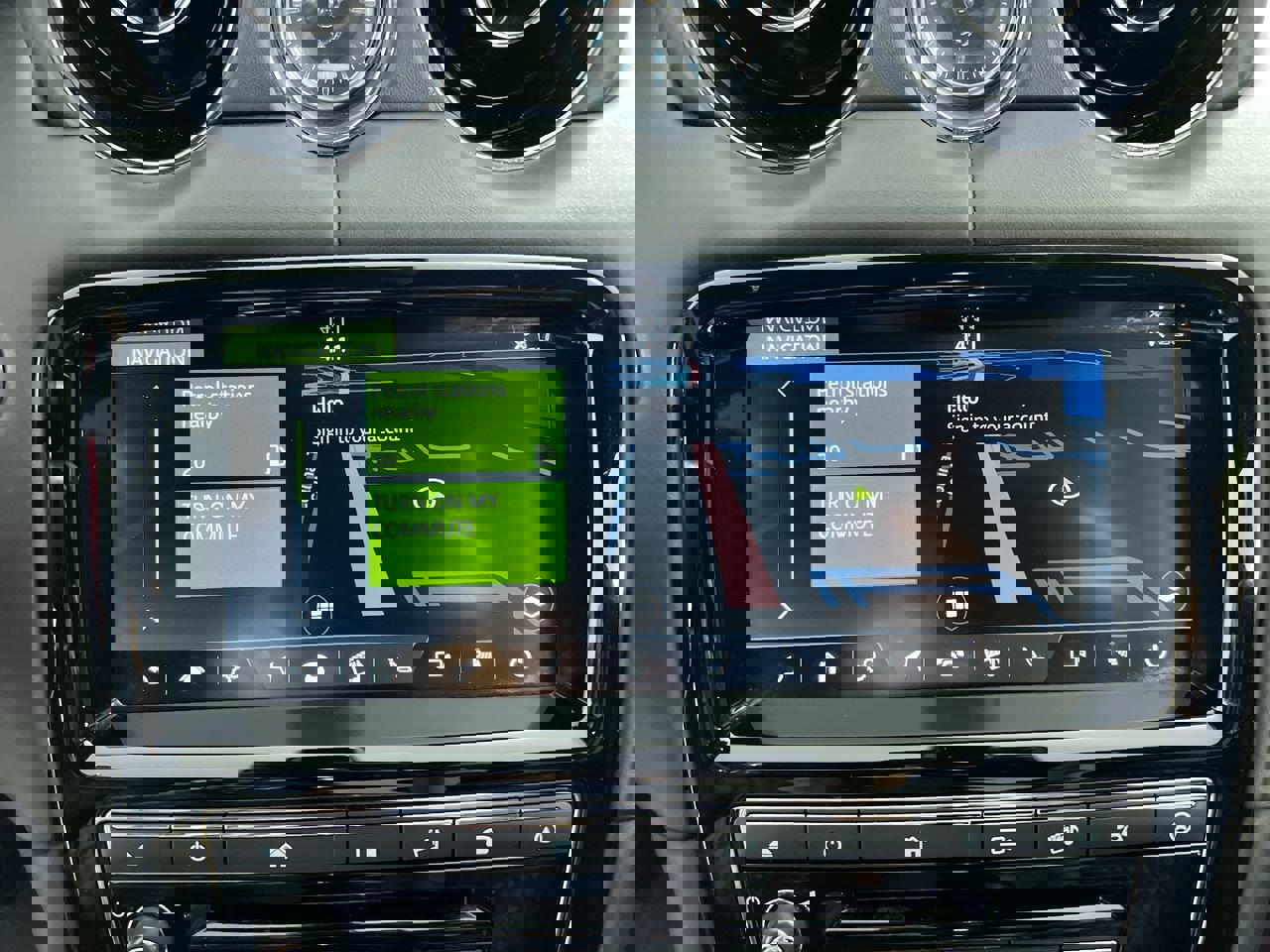 Used 2018 Jaguar XJ L Portfolio image 26