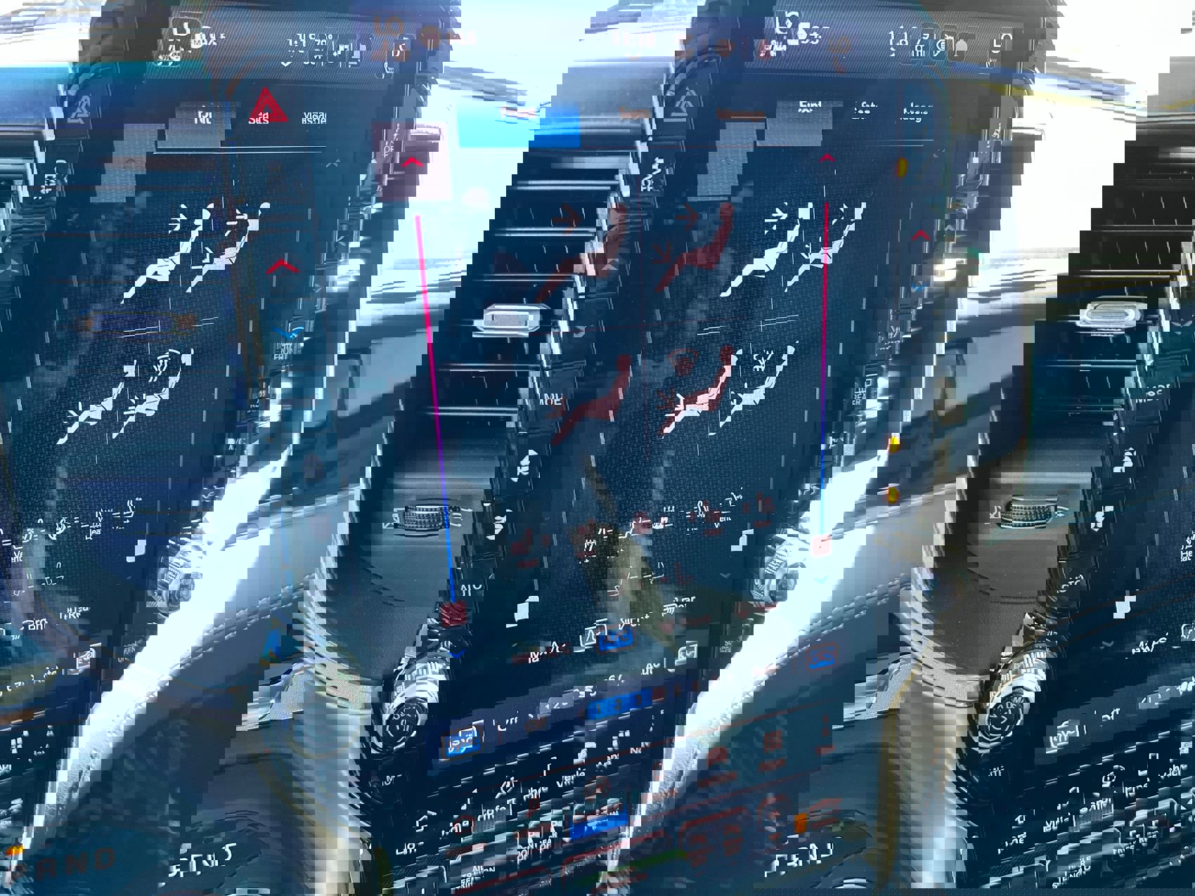 Used 2025 RAM 1500 Tungsten w/ Trailer Tow Group image 19