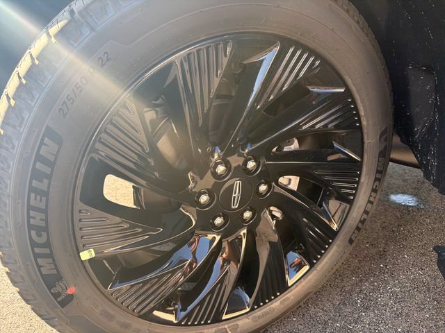 New 2027 Lincoln Navigator Reserve w/ Jet Appearance Package AWD/4WD image 13
